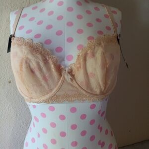 Heidy  Klum Cream Intimates Bra for Comfort and Style